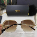 Fashion Sunglasses with Stainless Eyeglass Frames